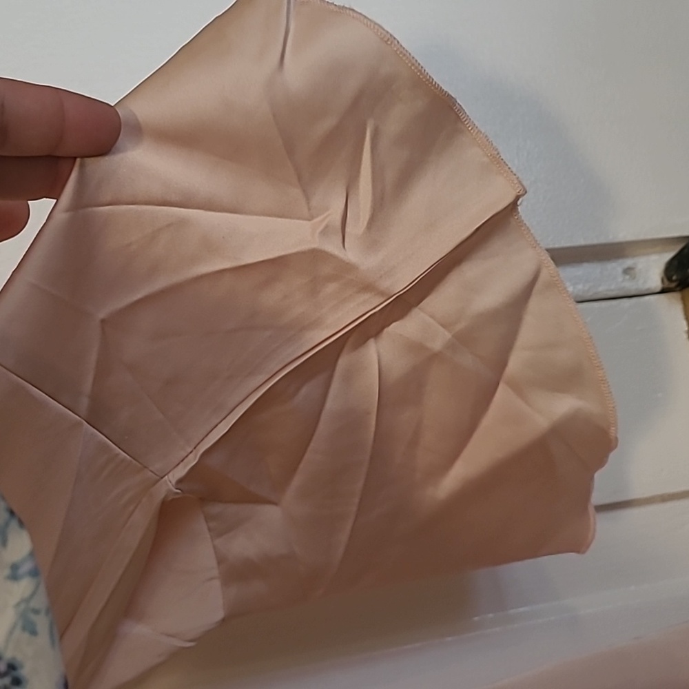 🆕️Hotouch Silky Robe - Picture 5 of 9